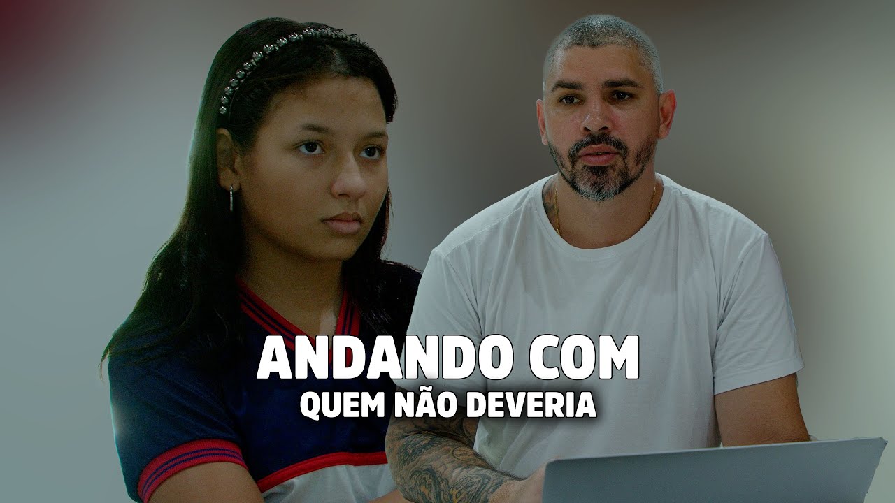 ANDANDO COM QUEM NÃO DEVERIA