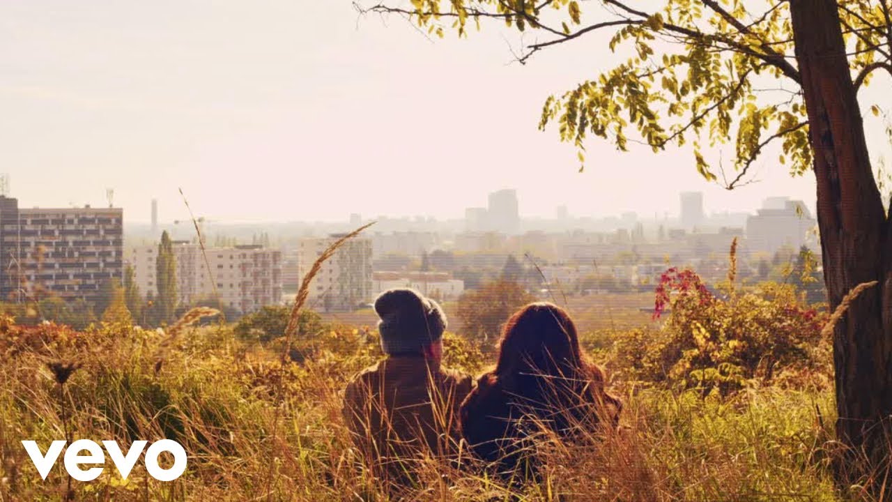 Martin Harich - US (Official Music Video) ft. Celeste Buckingham, RAKOVICKY