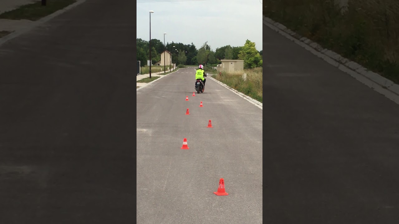 Formation au permis AM. Auto Moto Ecole AISR