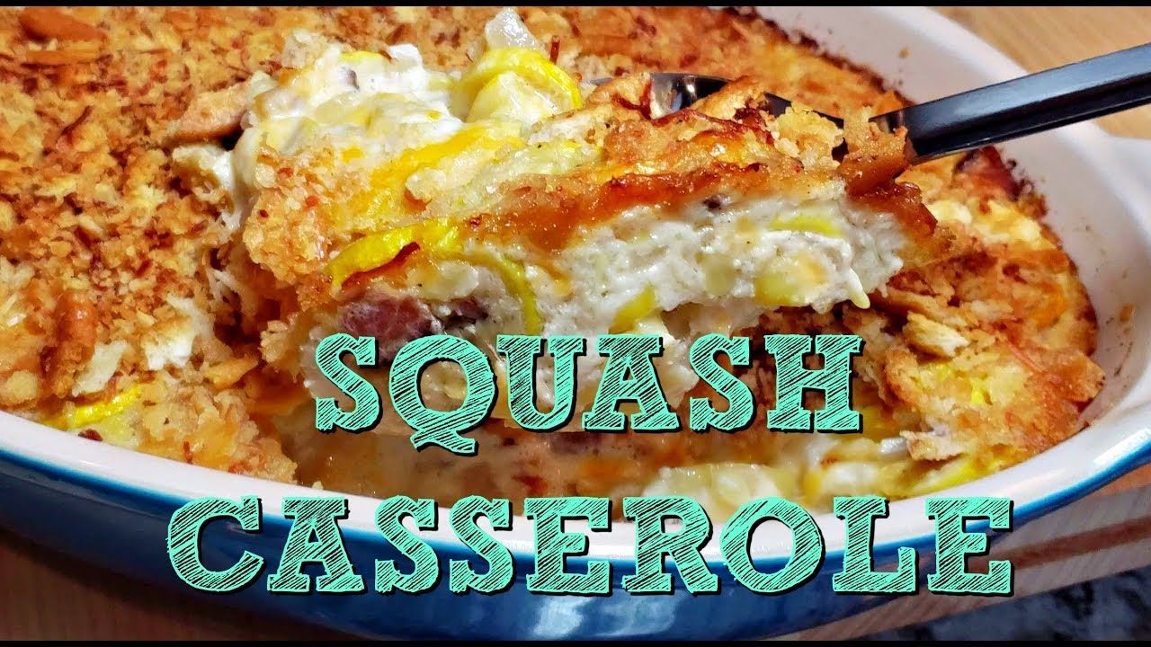 Creamy Squash Casserole Recipe | Simply Mamá Cooks #cooking