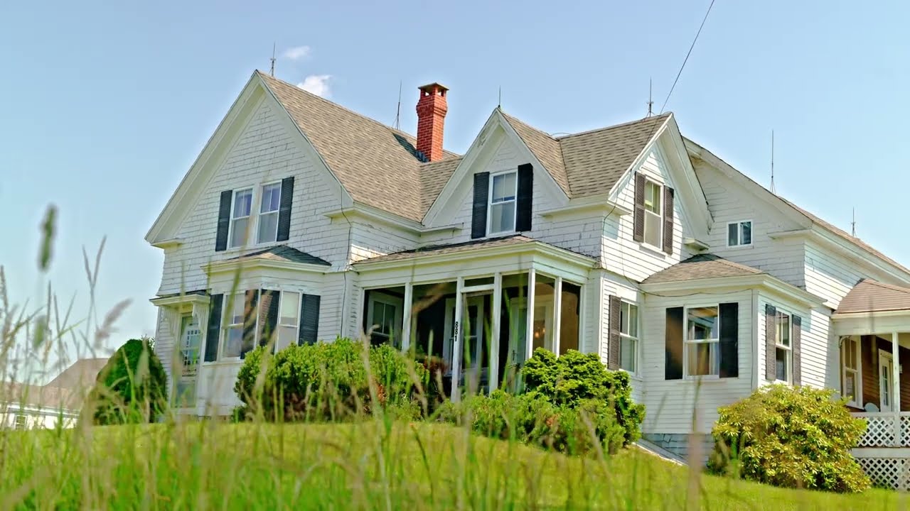 881 Pond Rd, Gouldsboro, Maine