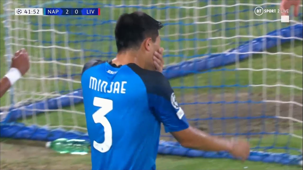 Kim Min Jae Liverpool 'a Karşı Duvar &Ouml;r&uuml;yor !