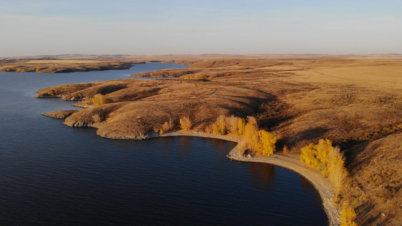 Осенняя Ирикла раздает окуней на красивых рельефах