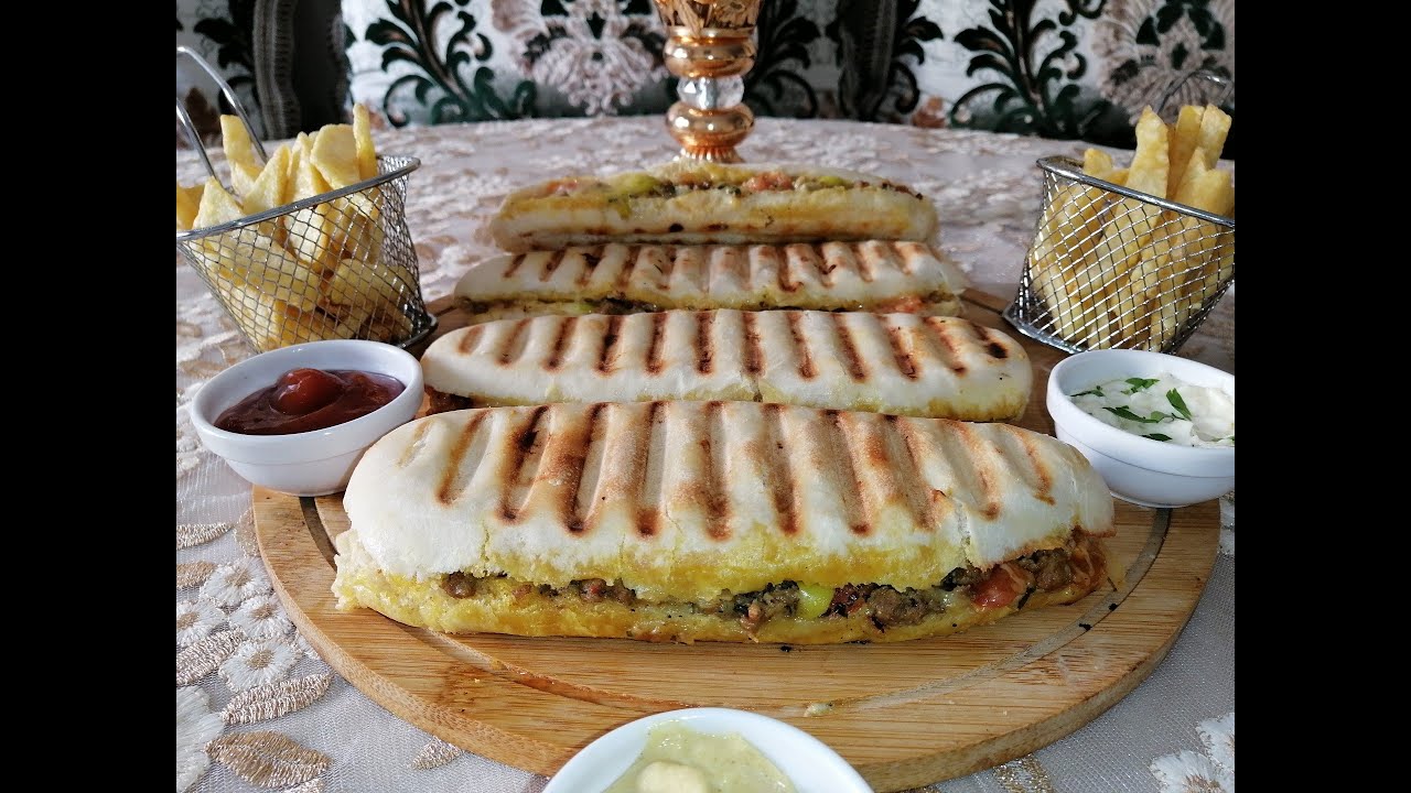 حرتي اشنو ديري لعشاء؟ جبت ليك أسهل بانيني بالكفتة