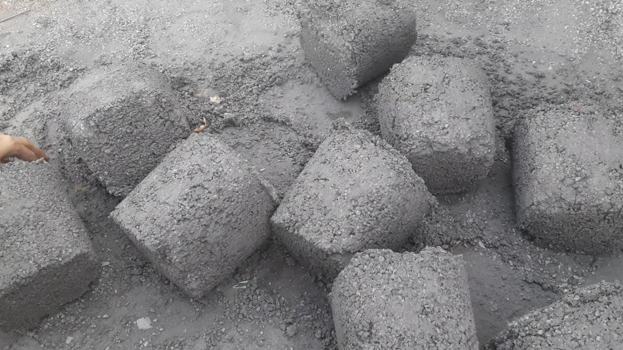 Black grainy crunchy💯☑️grainy shapes dry floor ASMR crumbling+water ASMR crumbling 💦💦