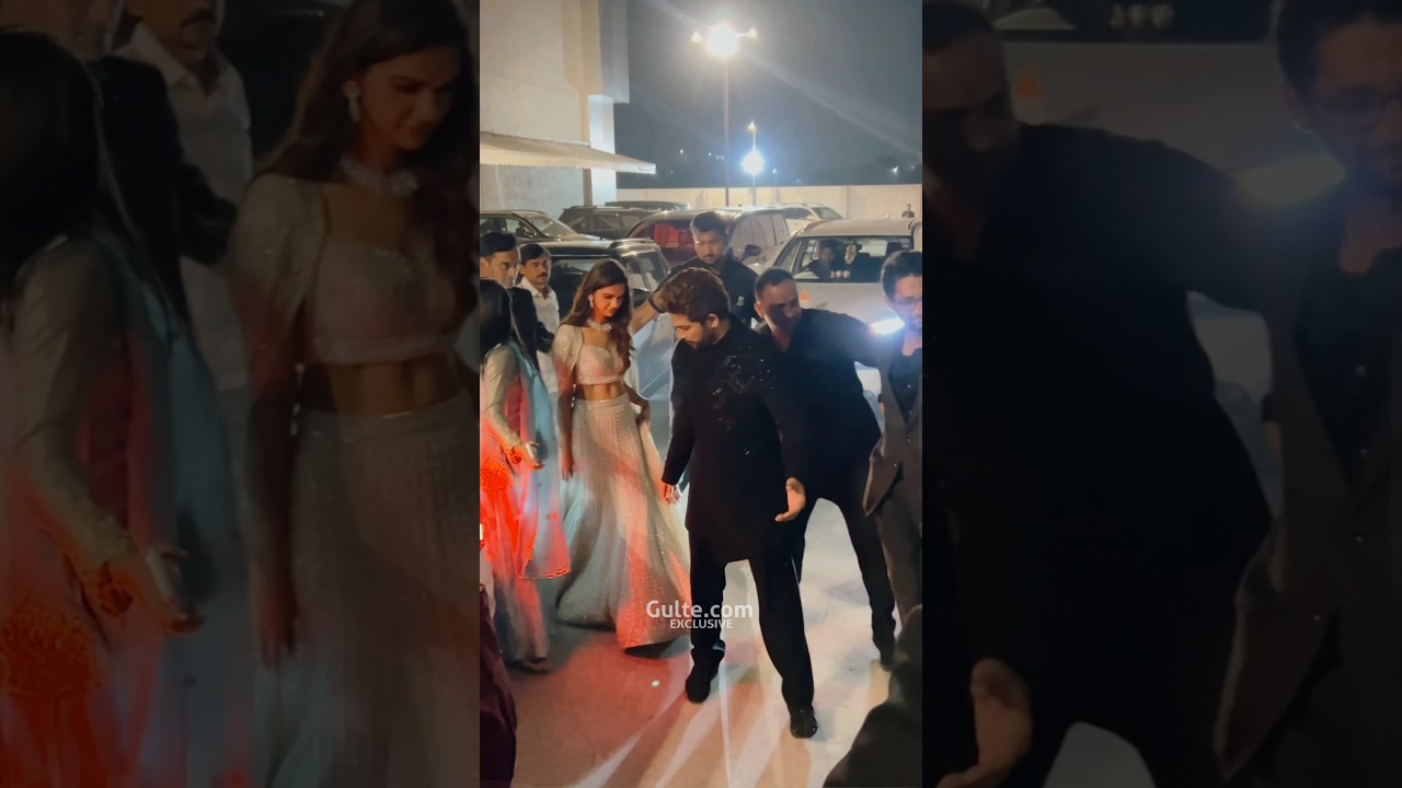 #AlluArjun with his wife #AlluSnehaReddy at #AlluSirish Wedding Reception ✨