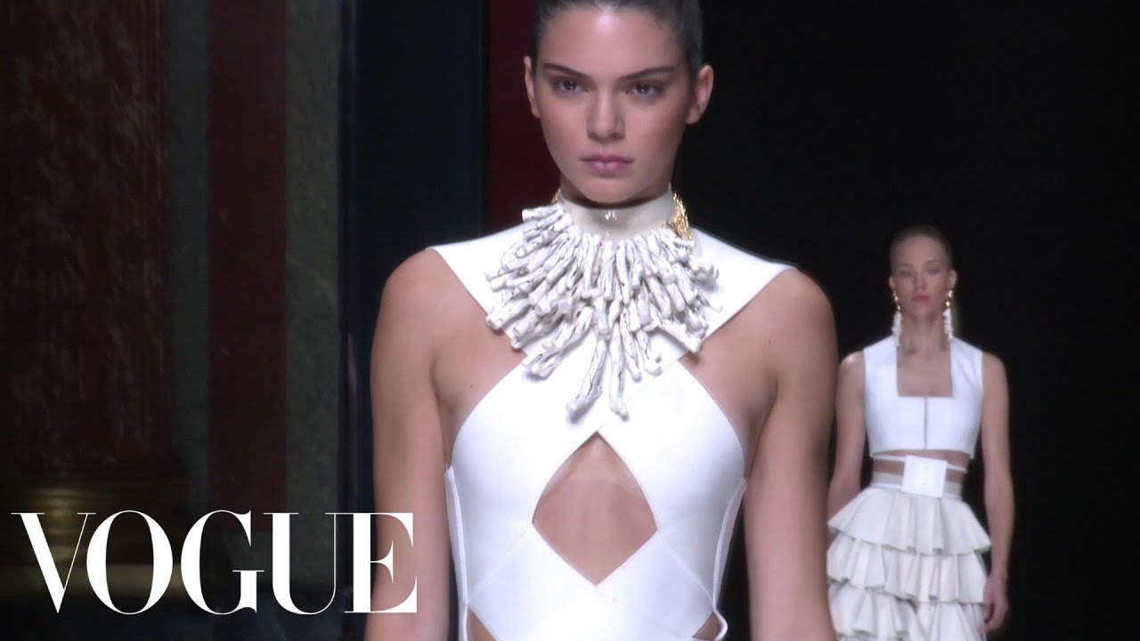Balmain Spring 2016 Ready-to-Wear