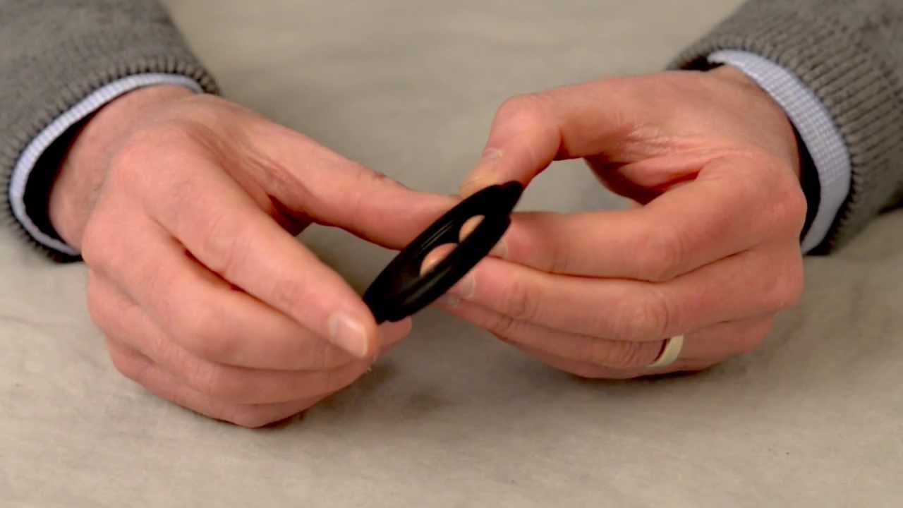 Using a reverse or reversal ring with the Nikon D5200 DSLR camera - youtube