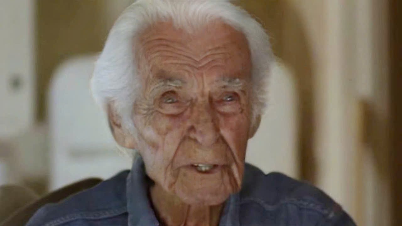 Rory Calhoun nombra a los actores gays que más odia y con los que salió en secreto