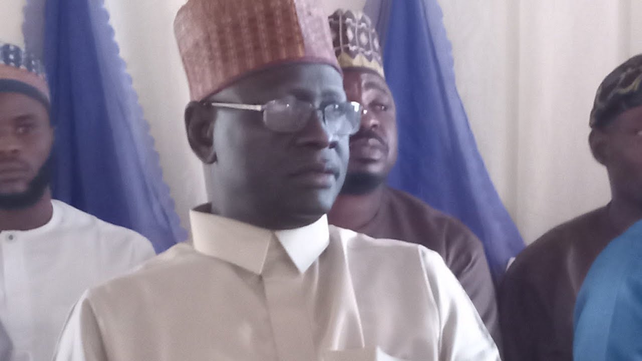 SHEIKH SANU SHEU @ TAYE CURRENCY APESIN FANS CLUB WORLDWIDE RAMADAN LECTURE 