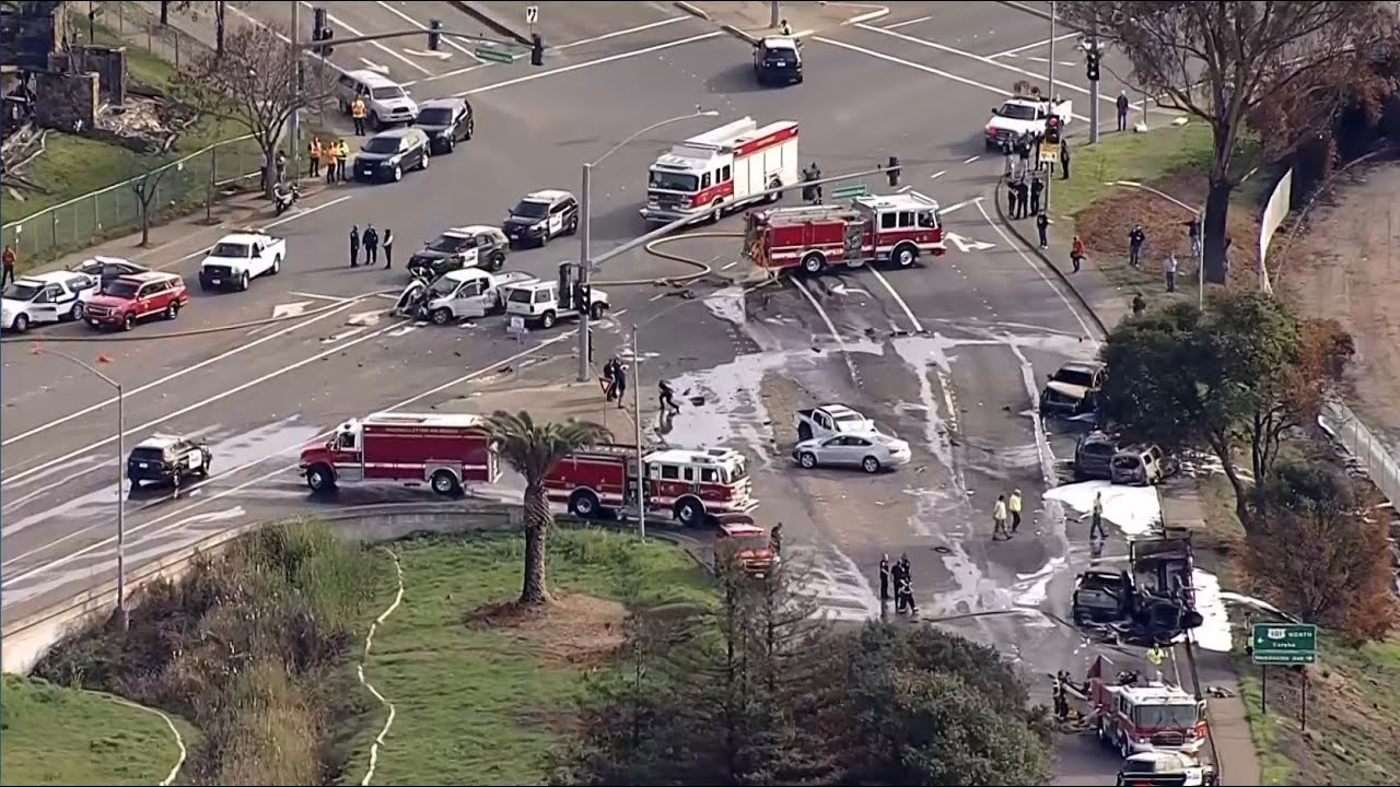 Raw Video: Chopper 5 Over Multi-Car Crash In Santa Rosa