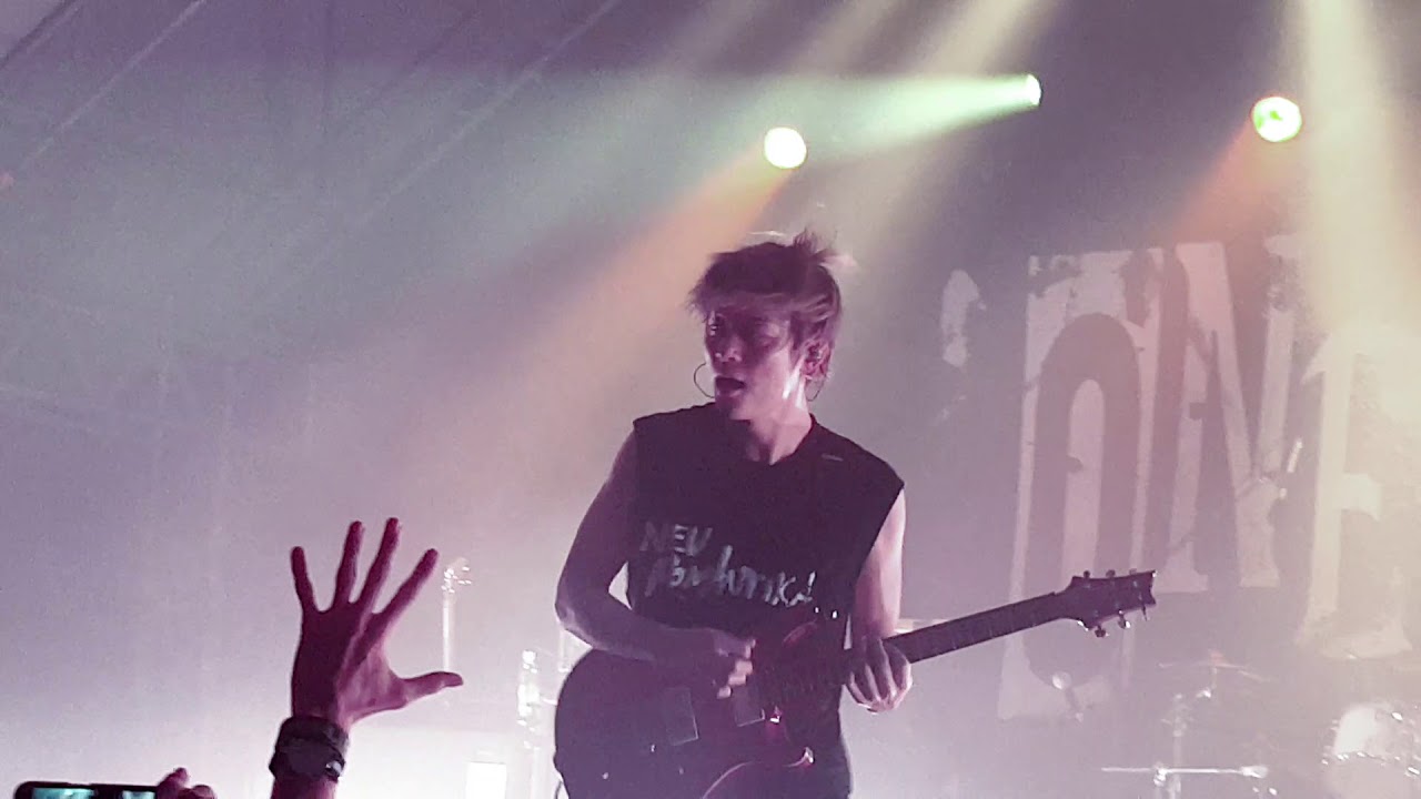 One Ok Rock~ Toru x Ryota Guitar Performance
