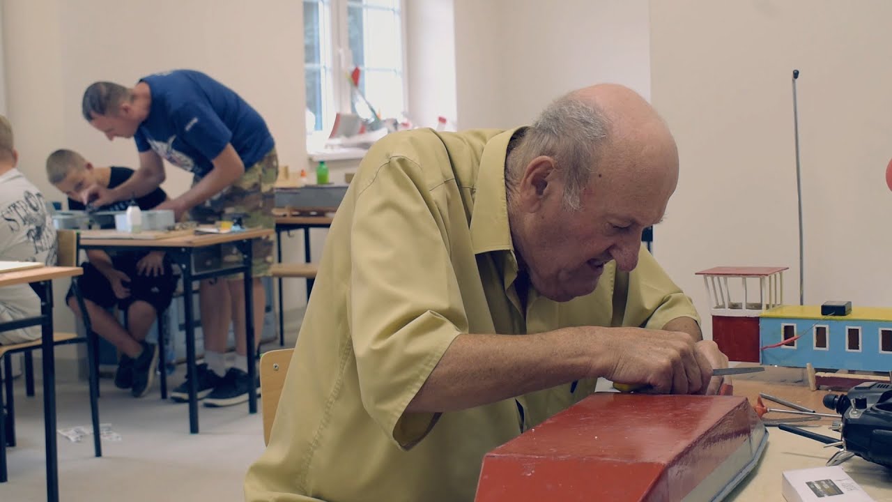 Sztuka Cierpliwości - reż. Wawrzyniec Turowski - Film o Modelarni HOBBY RDK