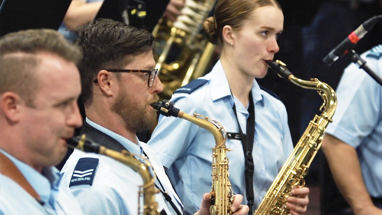 Royal New Zealand Air Force: RNZAF Band tribute - 80th Anniversary of the Battle of Britain