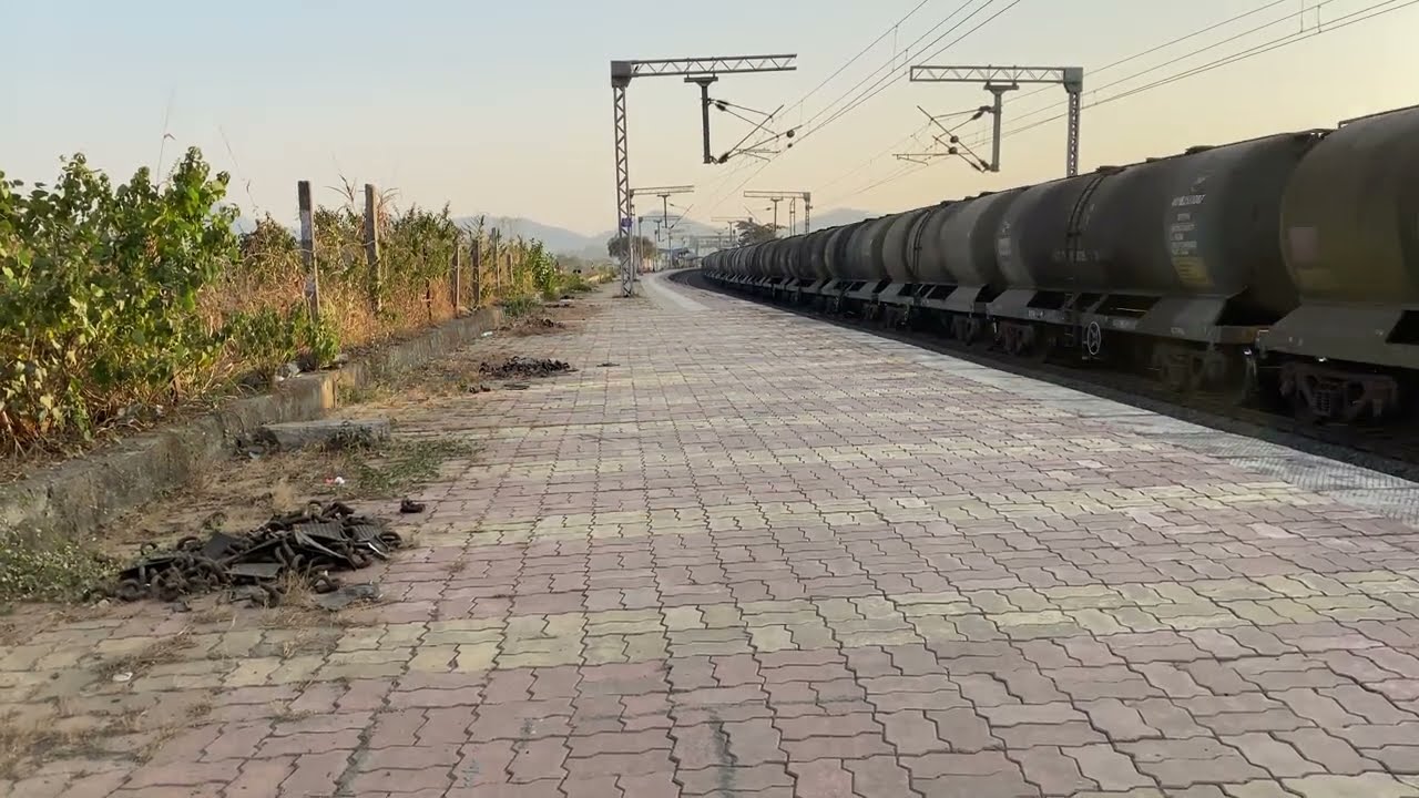 Double WAG-5 Action! Heavy Oil Tanker Train Skips Vaitarna Station #indianrailways