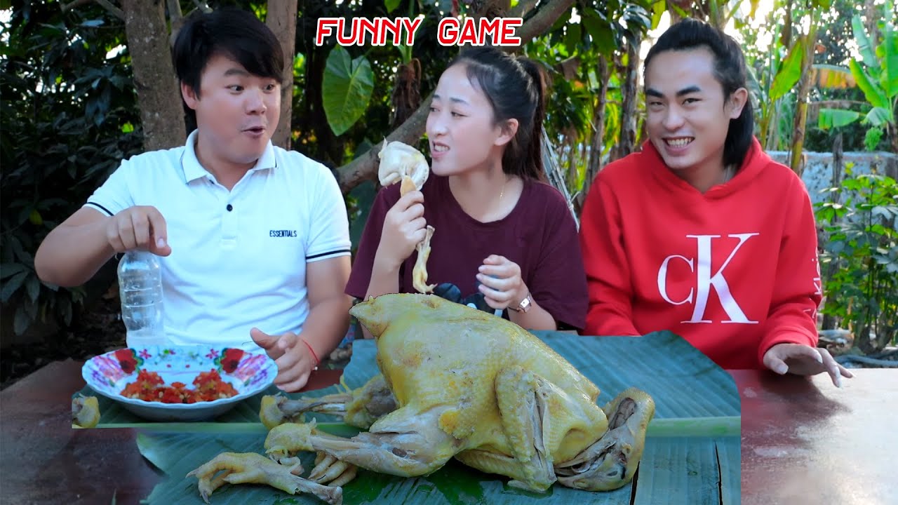 Pov kaus poos noj qaib lom zem tshaj plaws-play bottle Game to eat chicken (T ub zeb vwj  )