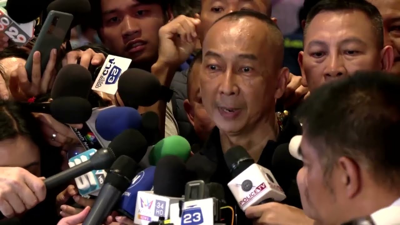 Teen arrested after deadly shooting at Thai mall