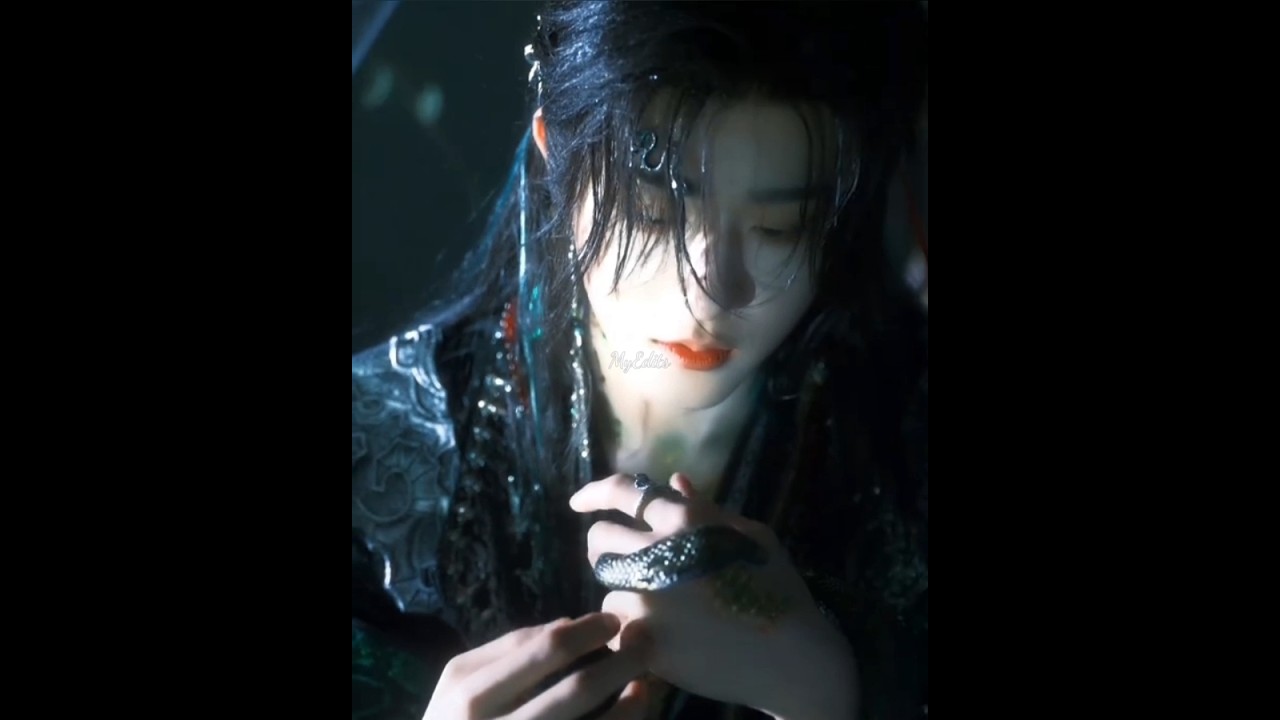 Psycho little snake demon tamed by the dragon king #houminghao #tianjiarui