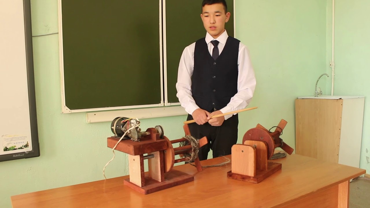 Станок для изготовления веревки из конского волоса.