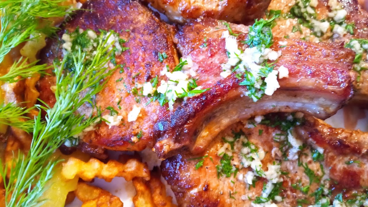 МОЛДАВСКОЕ БЛЮДО. КОСТИЦА. Moldavian dish. bone.