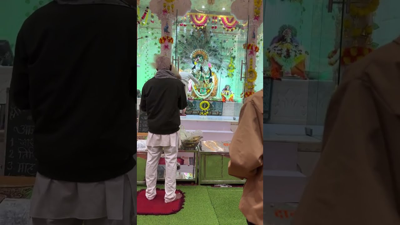 Shri Yugal Sarkar live Darshan Ashoknagar  is live