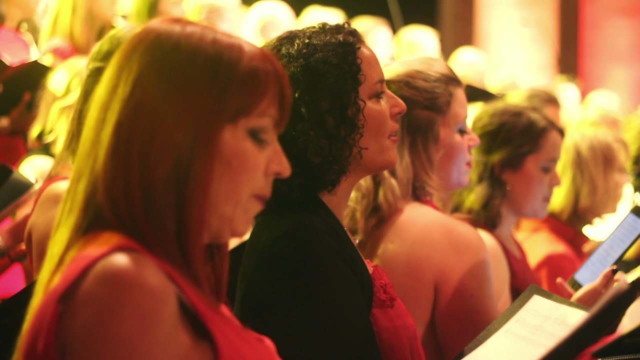 London City Voices choir sing 
