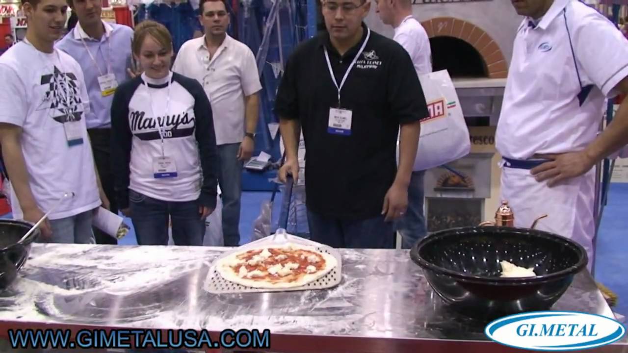 Las Vegas 2010 Pizza Expo, clip #13