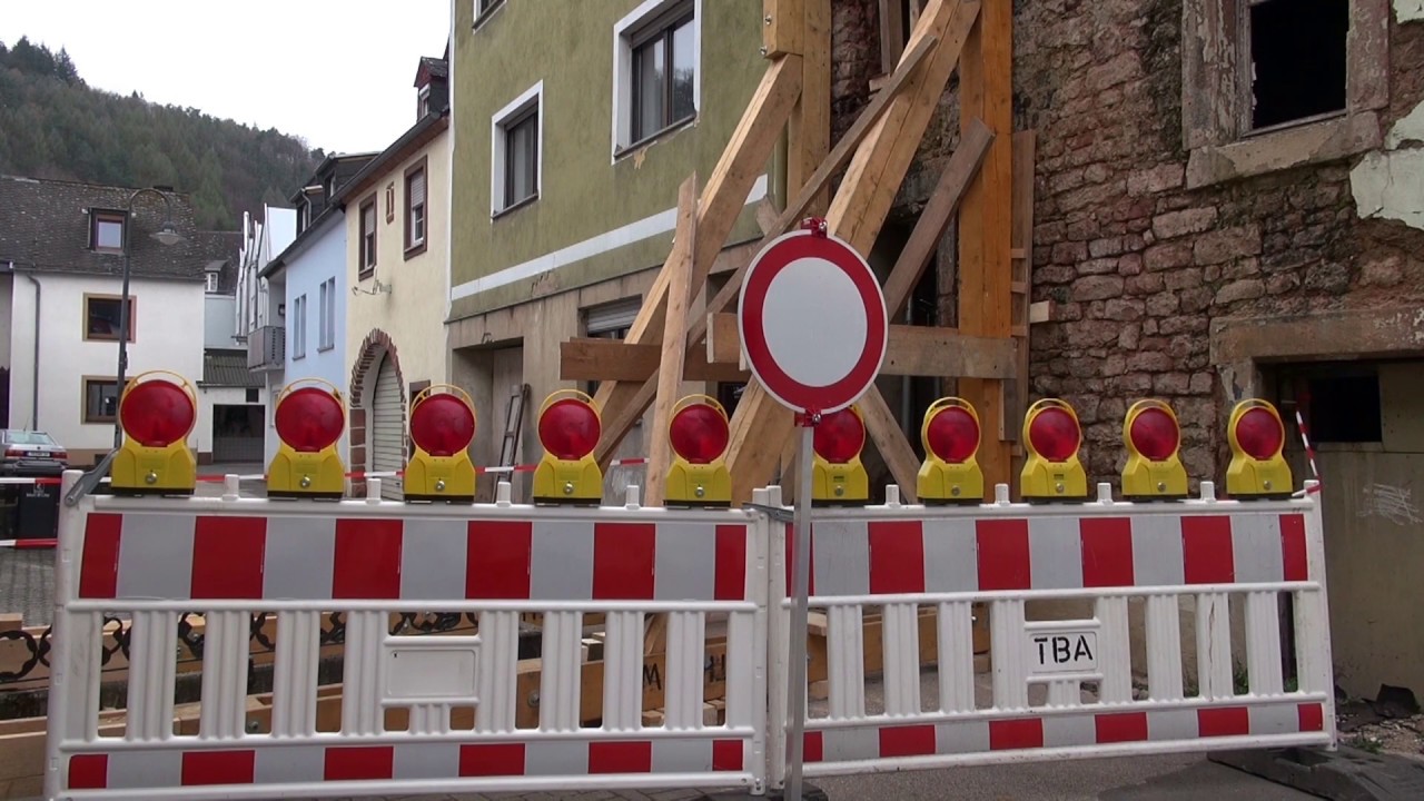 Einsturzgefährdetes Haus in Trier-Ehrang
