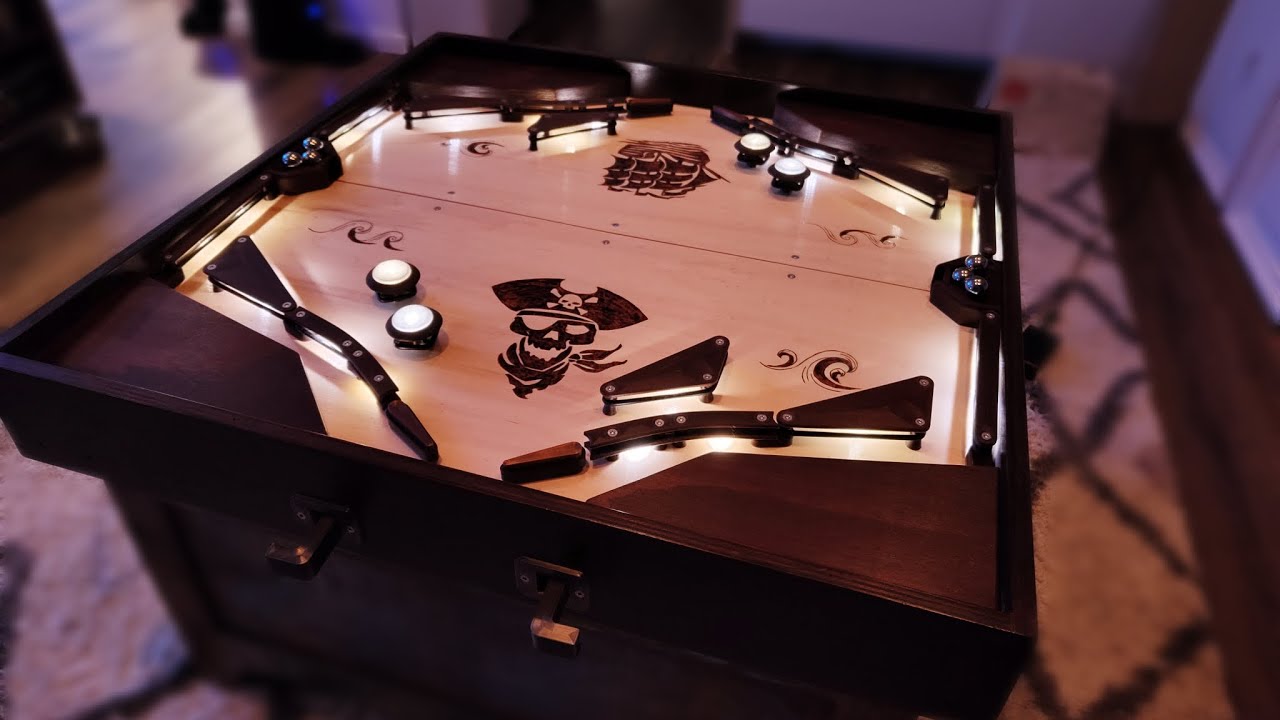 I built a wooden dueling Pinball with Pirate Theme