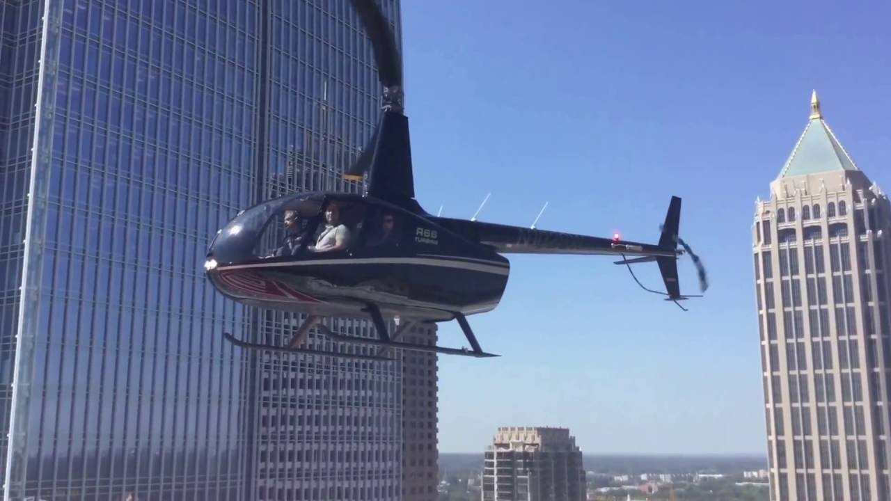Helicopter Landing on The Square