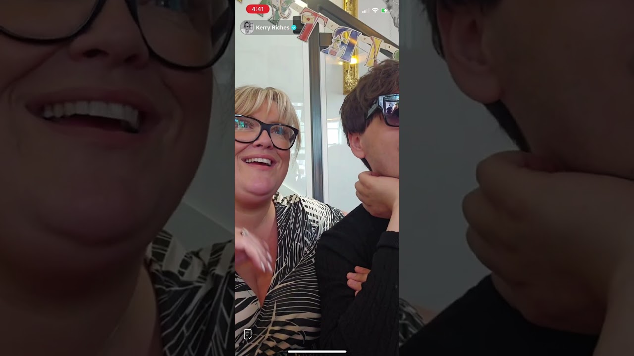 TikTok Live от Керри с Джорданом и Генри — 22.06.2024