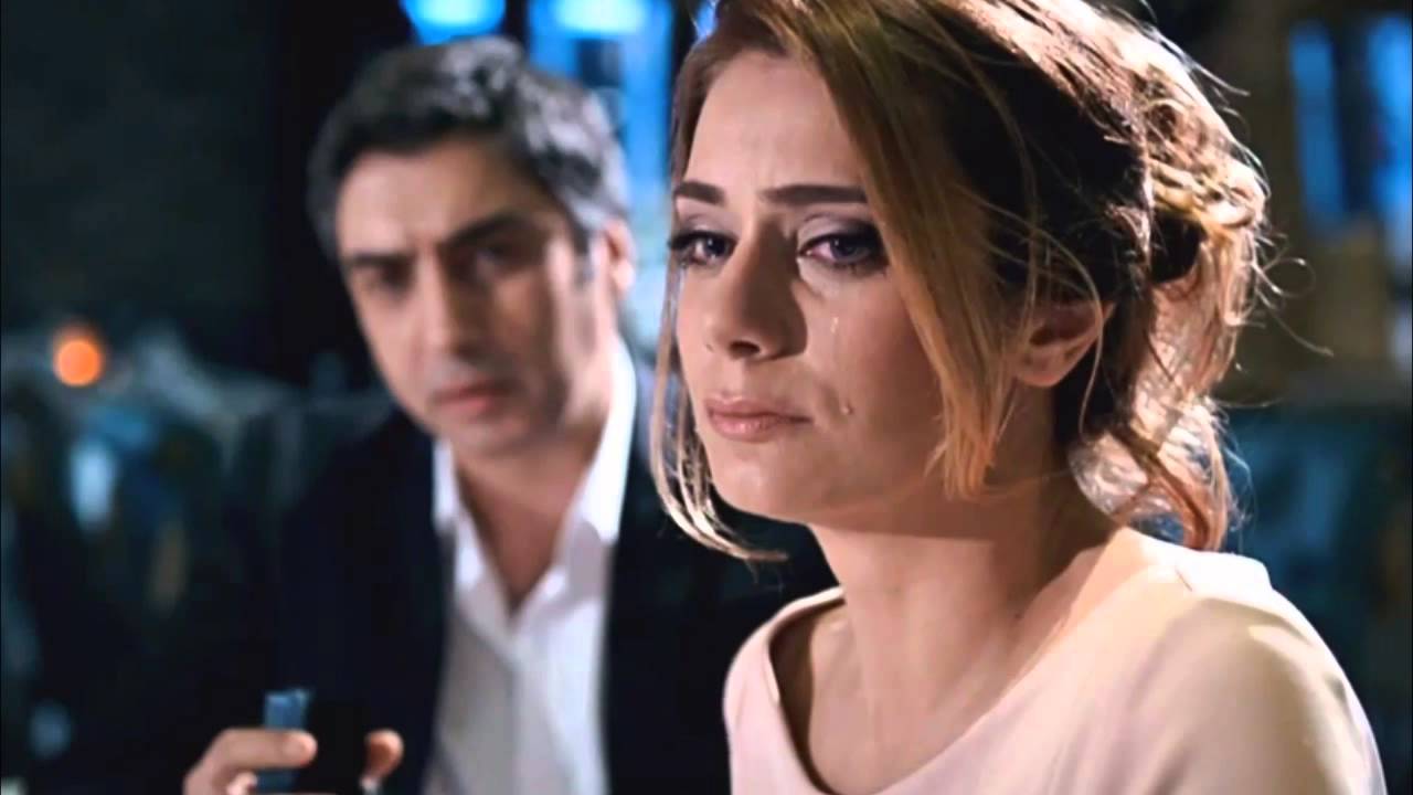 اغنية مراد وليلى من وادي الذئاب الحلقة 251