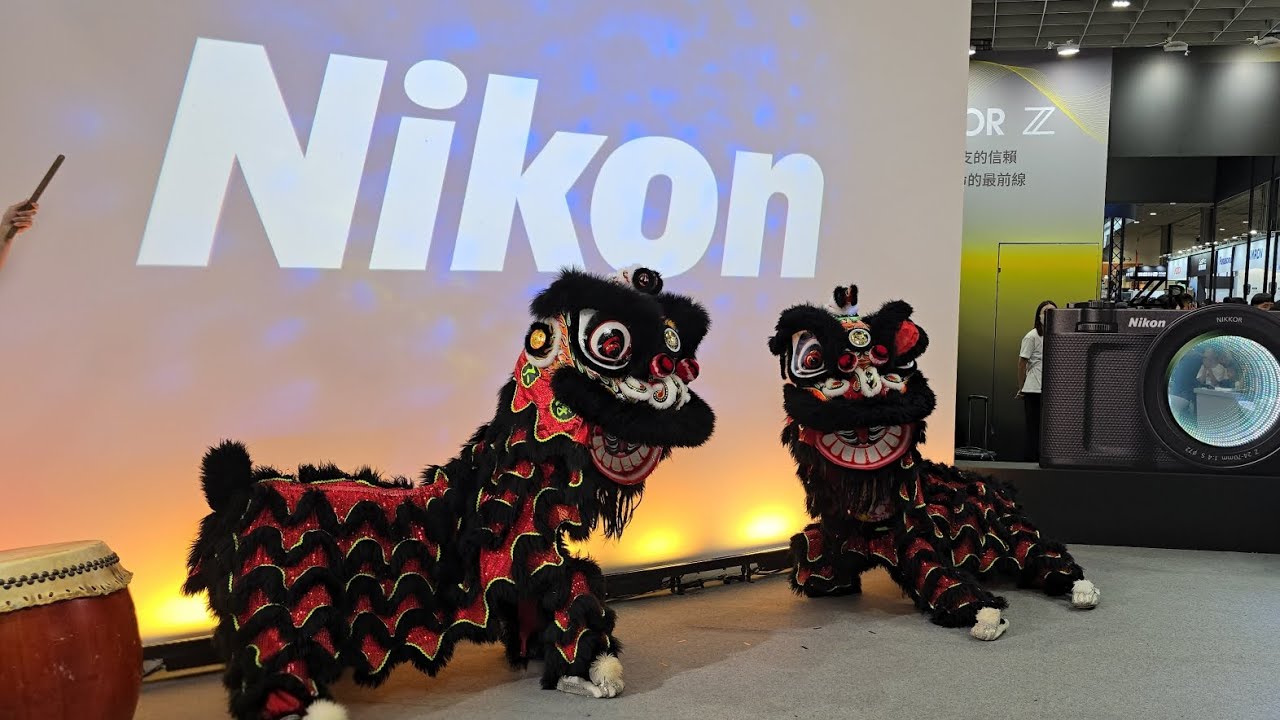 Lion Dance @Nikon stall at Taipei Nangang Exhibition Center