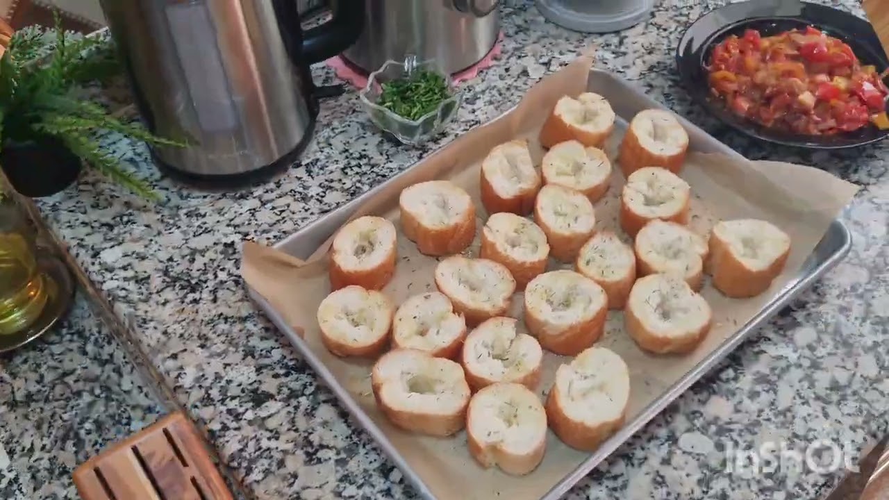 شربة فريك بيضا بطريقةجديدة😉مع مملحات إقتصادين والبنة مشاءالله 😋كل أسرار في هذا الفيديو 🥰💪......