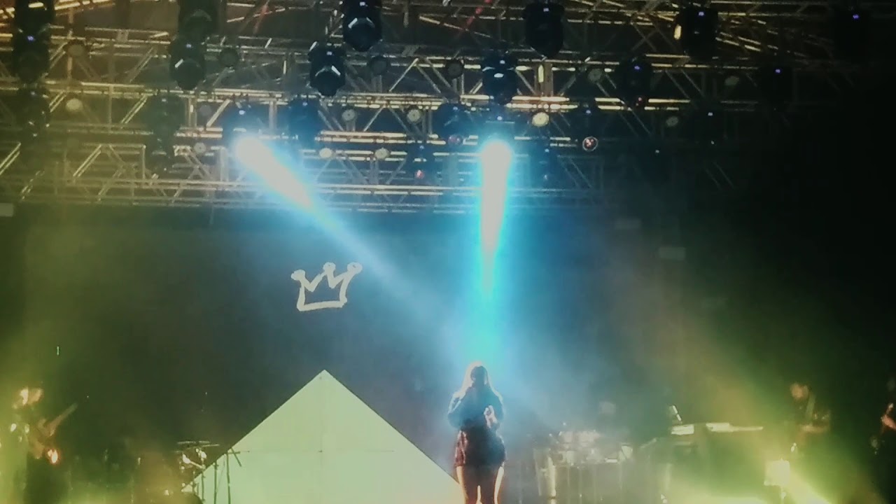 Marília Mendonça: Abertura + Ciumeira - Turnê Todos os Cantos Ji-Paraná - RO