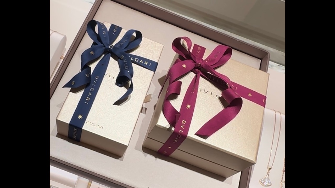 【ブルガリ開封】ゆるく雑談しながらクリスマスプレゼント開封