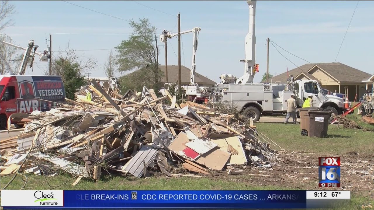 Neighborhood devastated after tornado rips through Harrisburg