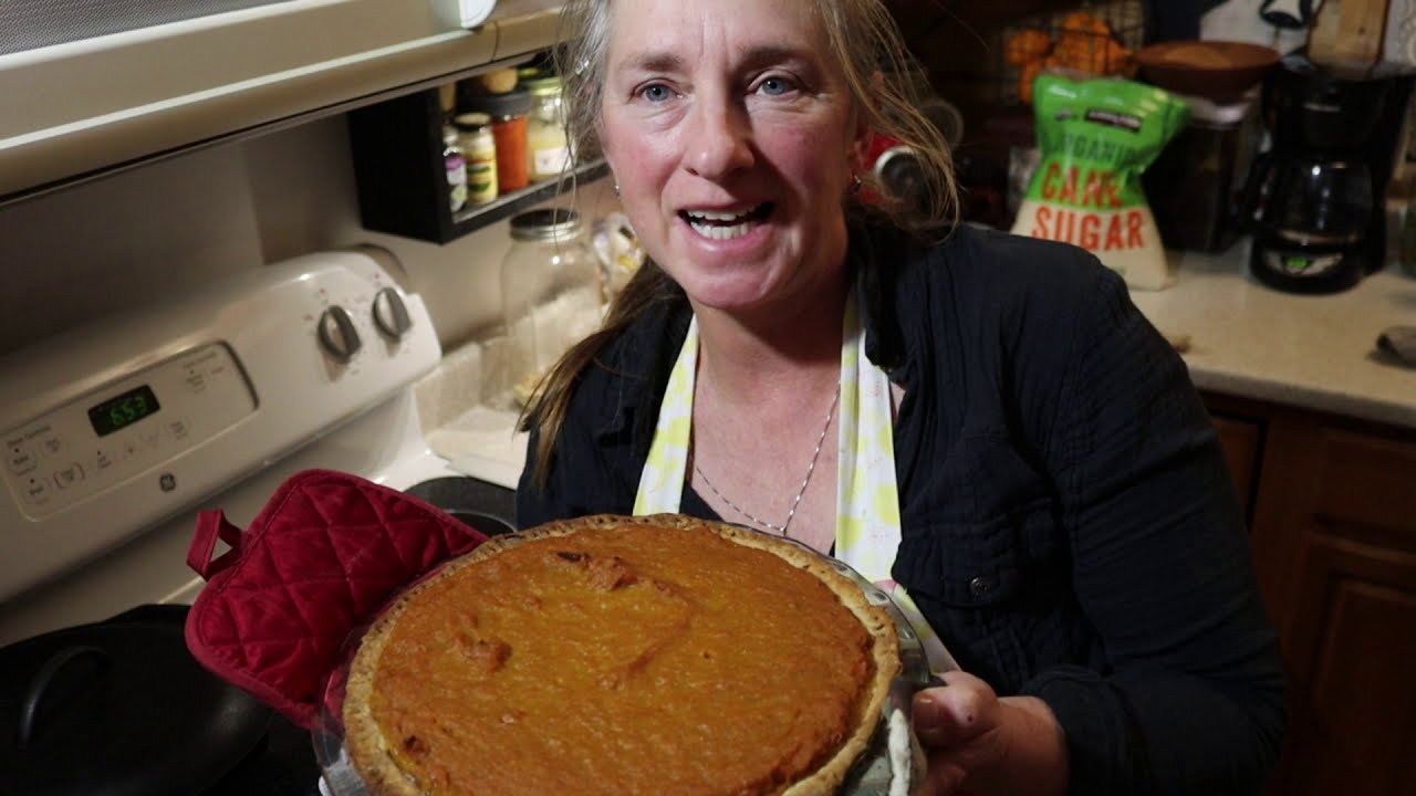 Homemade Winter Squash Pie, tasty Green Hubbard Squash/Perfect substitute for pumpkin!