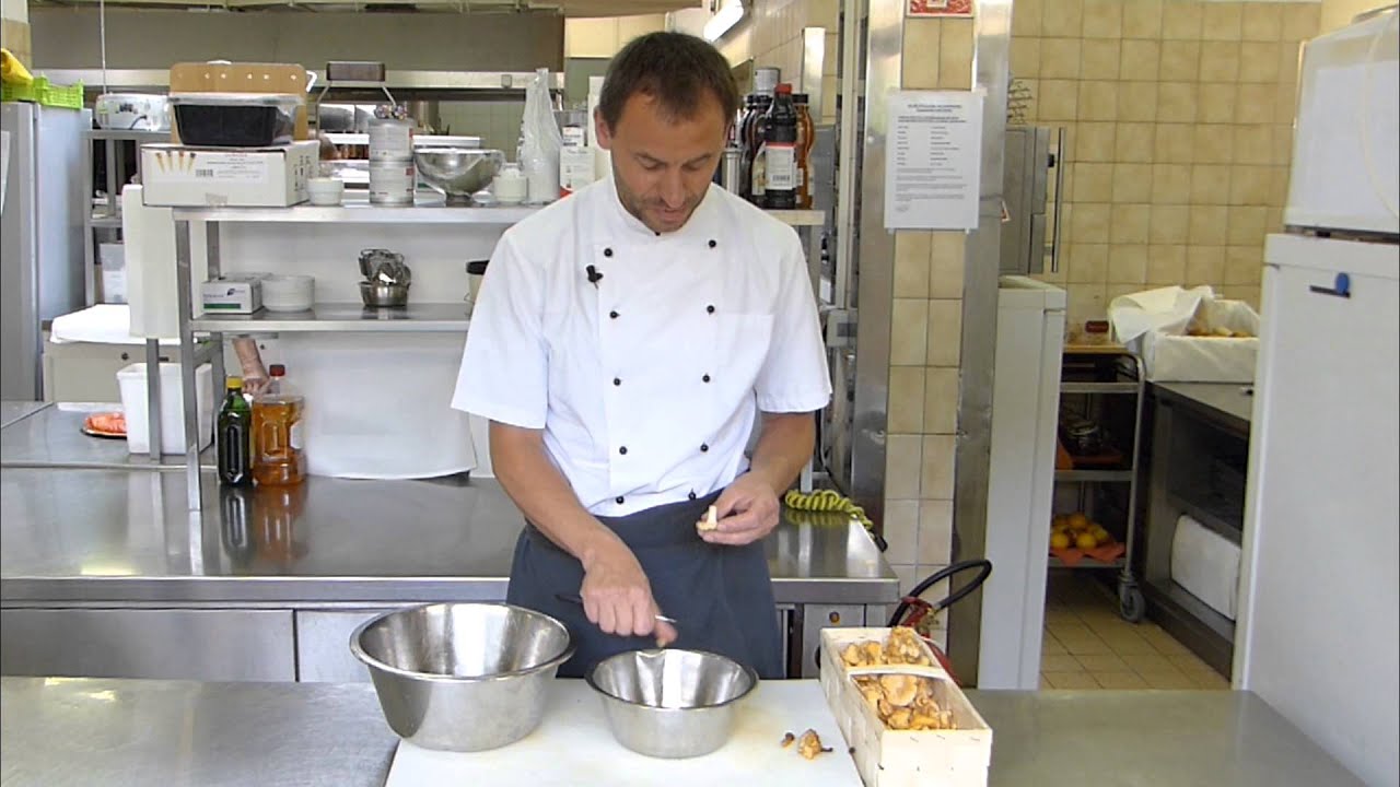 Pfifferlinge putzen, schnell und einfach! - Tipps und Tricks