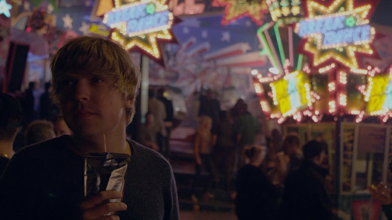 Philipp Poisel - Das Gl&uuml;ck der anderen Leute (offizielles Video)