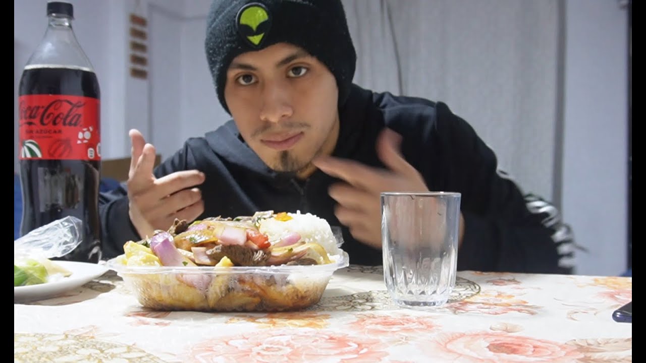 ASMR Comiendo Lomo Saltado
