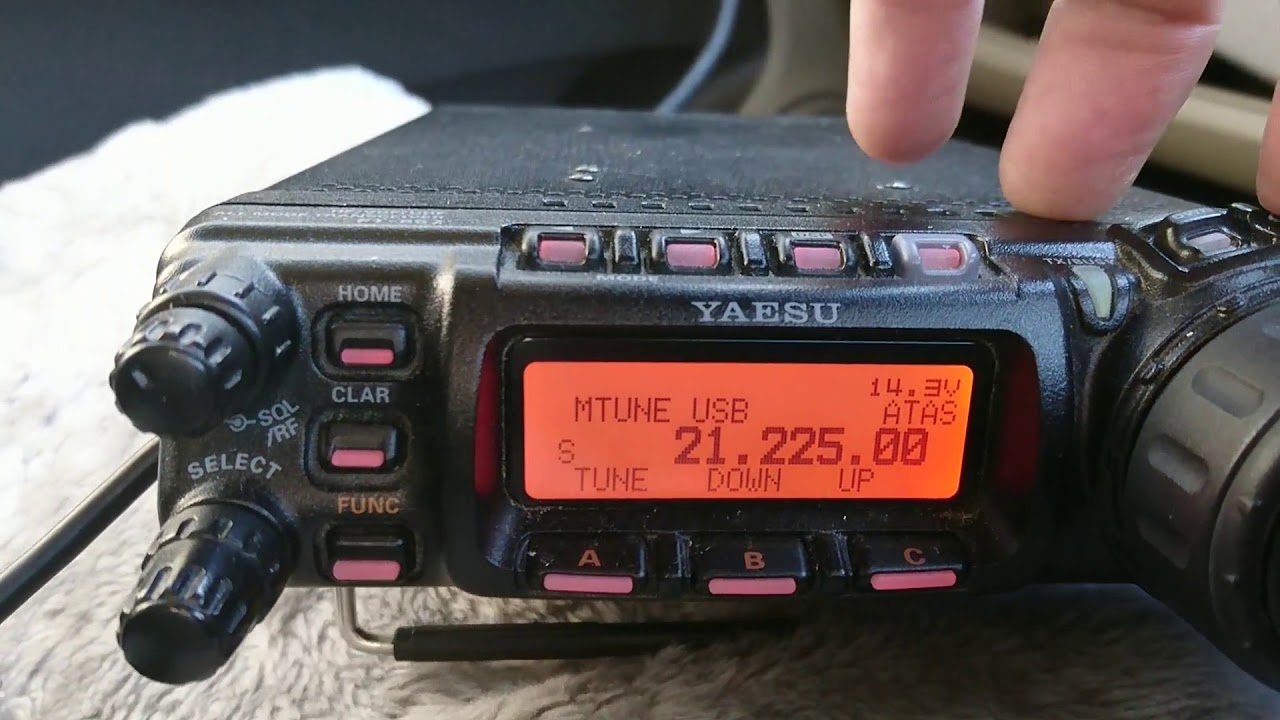 いつもの適当！N-ONE(モービル)にヤエスFT-857と、ATAS-120を、牽引フック基台に仮設してみた！