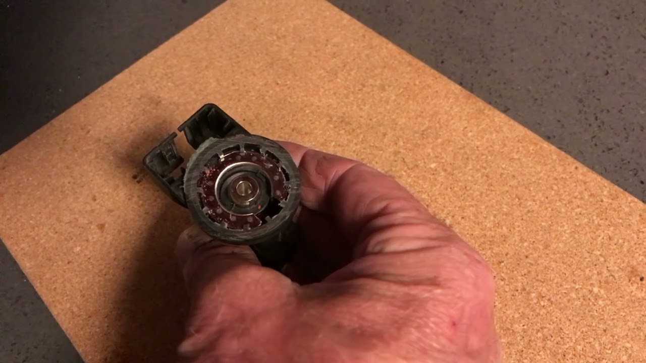 Royal Enfield Interceptor 650 EVAP purge valve autopsy