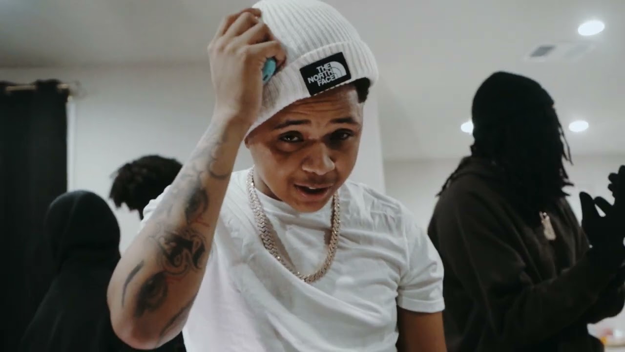 EBK PIG - Creepers ft. EBK Leebo (Official Video)