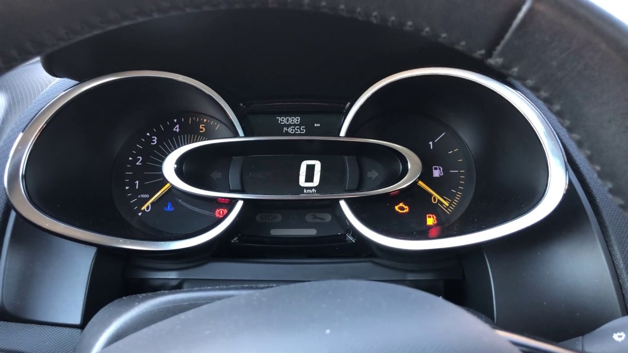 CLIO 4 (IV) / R&eacute;initialiser le t&eacute;moin de vidange / r&eacute;vision