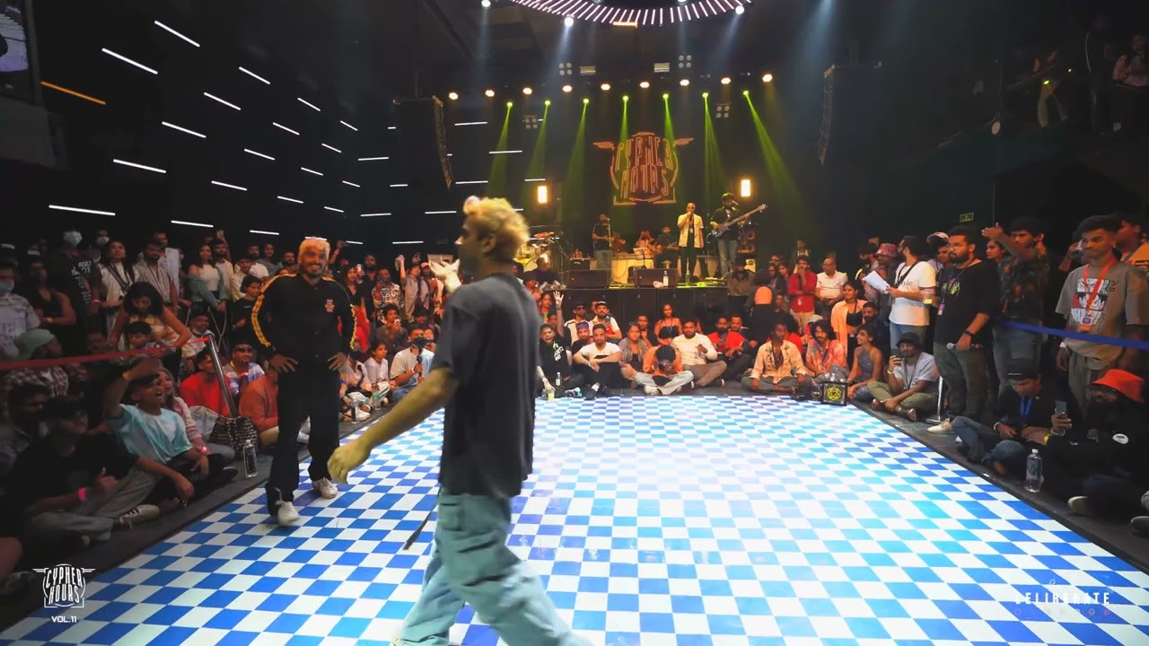 Cypher hours | Bboy Tornado vs Bboy Flying machine |