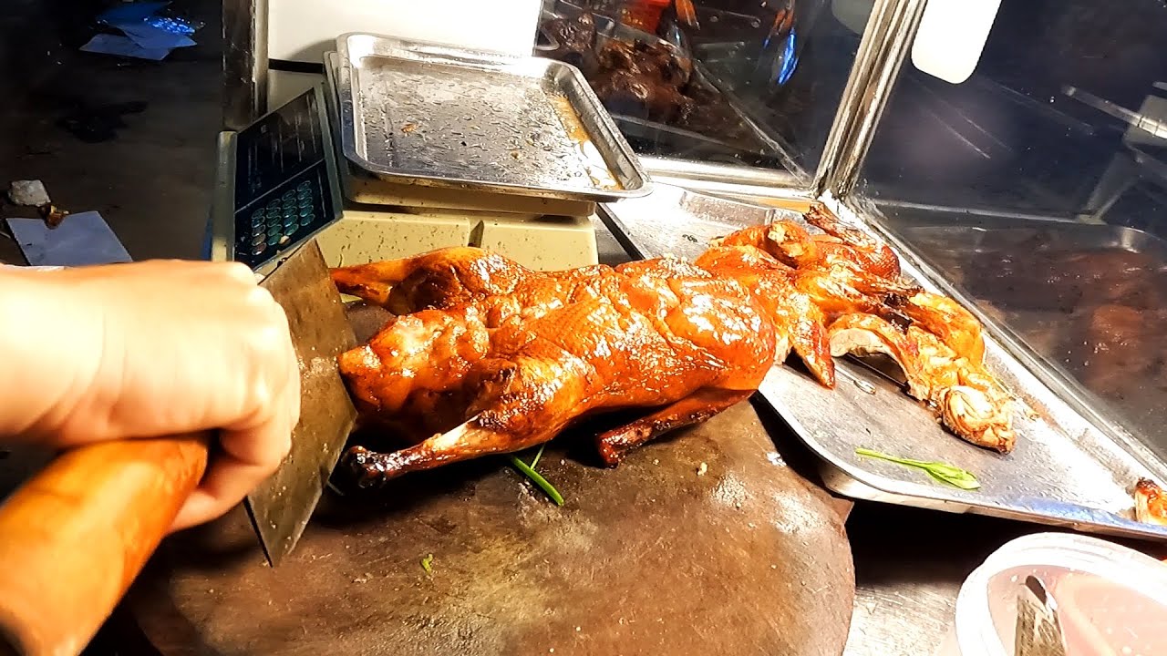 Khmer's Lady Cutting Roast Duck for Dinner Box - Phnom Penh Street Food