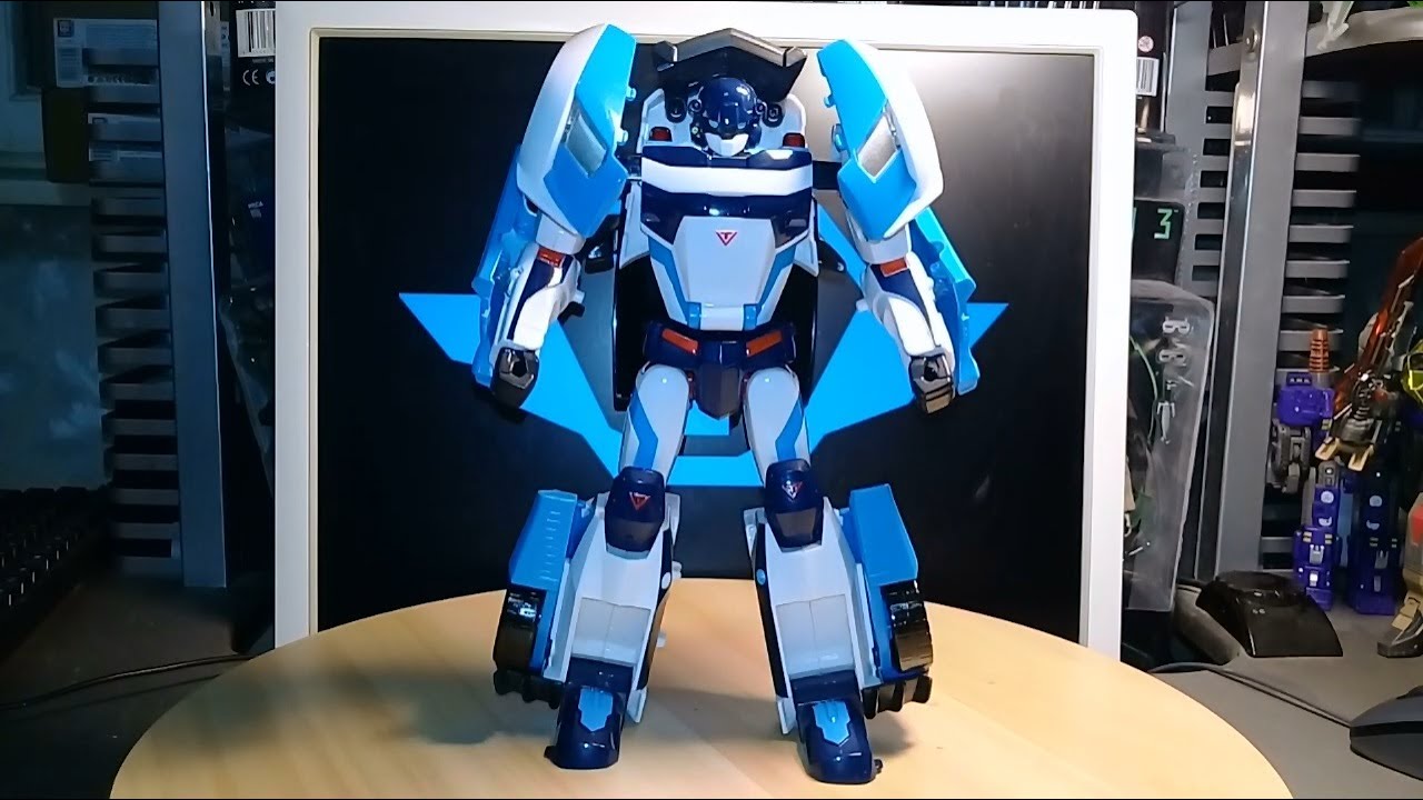Review! Tobot Athlon Tornado by Young Toys! / Тобот Атлон Торнадо!