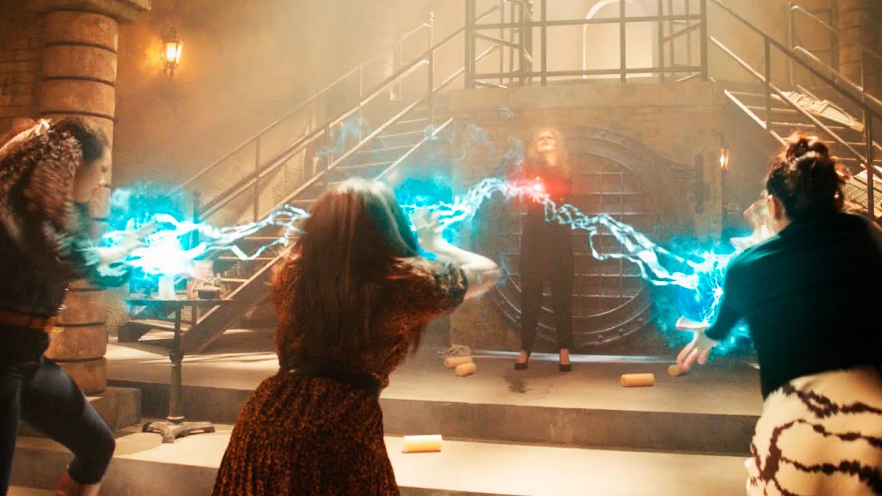 Charmed vs. Vivienne - Fight scenes. Macy, Mel and Maggie use the Power of Three (S03E02)