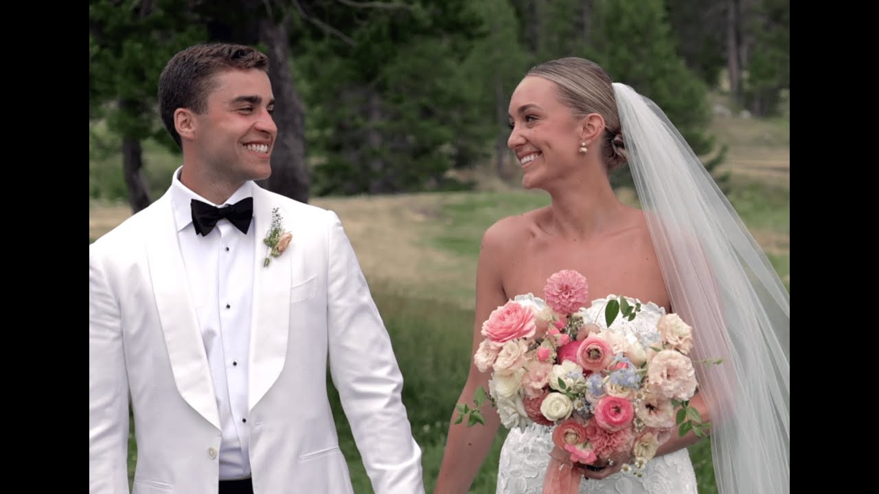 Elegant Mountain Wedding | Everline Resort Wedding | Olympic Valley Calif..